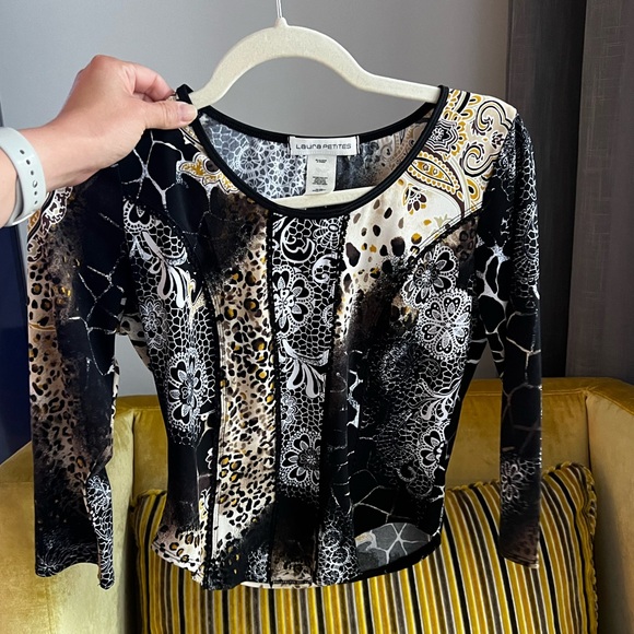 ⭐️🌴Laura Petites Top - Picture 1 of 3
